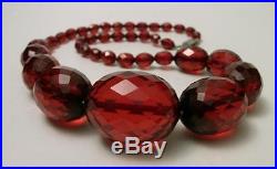 1920s ART DECO OVAL FACETED CHERRY AMBER BAKELITE BEAD NECKLACE 56 grams