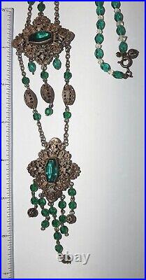 ANTIQUE 1920s CZECH FINE ART DECO FACETED GREEN GLASS FILIGREE LONG NECKLACE