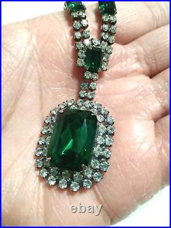 ANTIQUE STUNNING EMERALD Green Glass Rhinestones Art Deco Necklace About 10.5 L