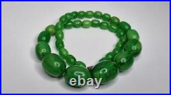 ANTIQUE VINTAGE ART DECO GREEN BAKELITE NECKLACE Marble Swirl Beads