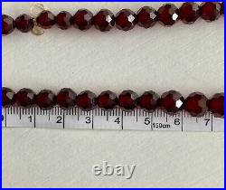 ART DECO CHERRY AMBER BAKELITE BEAD NECKLACE 16in FACETED Gradually Bead Antique