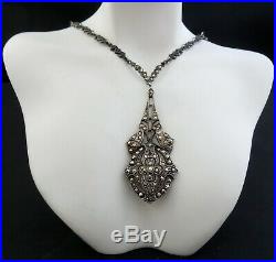 Antique Art Deco. 925 Sterling Silver Marcasite Pendant Necklace