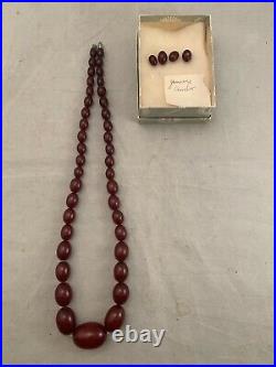 Antique Art Deco Cherry Red Amber Bakelite Graduating Necklace