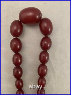 Antique Art Deco Cherry Red Amber Bakelite Graduating Necklace