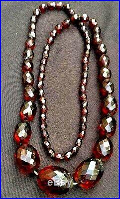 Antique Art Deco Graduated Faceted Cherry Amber Bakelite 33 Necklace 83.4 Grams