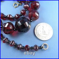 Art Deco Bakelite Graduated Beads Necklace / Antique