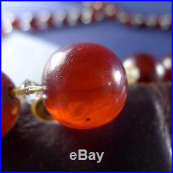 Art Deco Bakelite Necklace / Cherry Amber Faturan