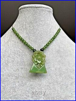 Art Deco Carved Green Bakelite Flower Rose Geometric Pendant Choker Necklace 14