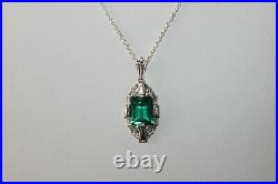 Art Deco Carved Sterling Silver Green Emerald Paste Pendant Chain Necklace