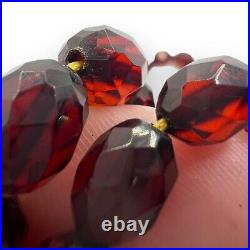 Art Deco Cherry Amber Red Bakelite Faceted Graduated Bead Necklace 34 60g