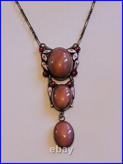 Art Deco (Neiger)Pink Czech Glass Enamel Pendant Paperclip Necklace