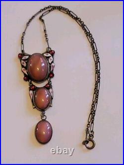 Art Deco (Neiger)Pink Czech Glass Enamel Pendant Paperclip Necklace