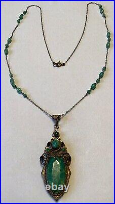 Art Deco Peking Green Rhinestone Filigree Pendant Necklace