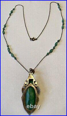Art Deco Peking Green Rhinestone Filigree Pendant Necklace