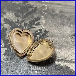 Art Deco Vintage 9ct Gold Heart Locket Engraved Pendant 4 Chain Necklace 3.2 gms