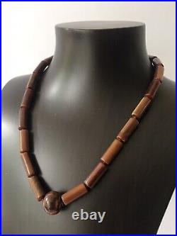 Avangarde Old Art Deco Era Caramel Bakelite Barrel Beads Choker Necklace