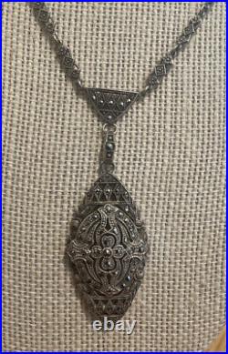 Beautiful Antique Sterling Silver Art Deco Marcasite Necklace