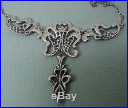 Beautiful Art Deco Silver Marcasite Necklace