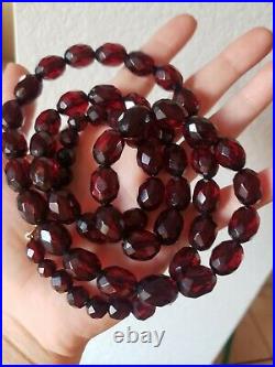 Faceted Cherry Amber Bakelite Graduated Bead 33 Necklace 60 gr