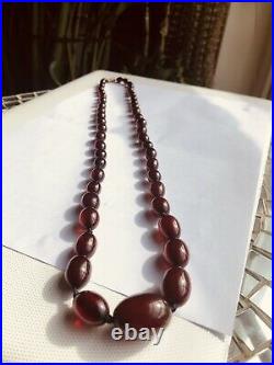 Genuine Art Deco Red Graduated Cherry Amber Bakelite Necklace Faturan 28 46.5g