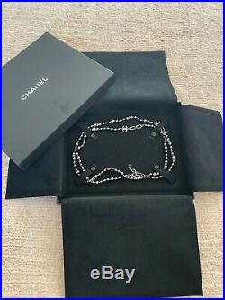 RARE AUTHENTIC Chanel Runway Grey Pearl Necklace with Strass diamond Pearls