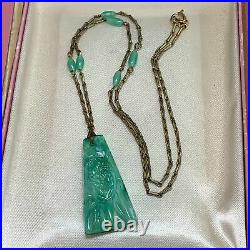 Striking Art Deco Peking Glass Necklace
