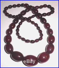 Superb Vintage Art Deco Cherry Amber Bakelite Necklace 87 Grams 34 Inches