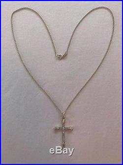 VINTAGE 14 Karat Gold Art Deco Diamond Cross Pendant Necklace Classy