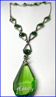 VTG Czech ART DECO Emersld Crystal Lavaliere NECKLACE Bezel Set Pointed Back