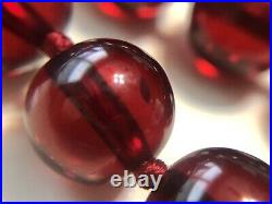 VTG HAND KNOTTED ART DECO CHERRY AMBER BAKELITE BEAD NECKLACE 85 GRAMS Or 3oz