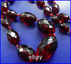 Vintage 1930s art deco BAKELITE cherry amber facet cut bead long necklace -C684