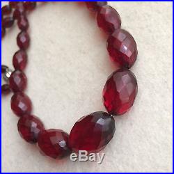 Vintage ART DECO Faceted CHERRY Bakelite GRADUATED Beads NECKLACE S/Silver CLASP
