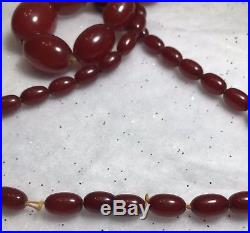 Vintage Art Deco BAKELITE Cherry Red Amber Graduated Bead Necklace 60.7 Grams