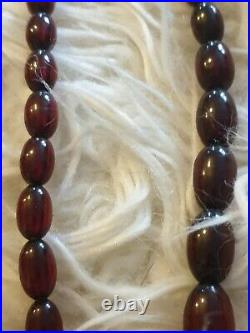 Vintage Art Deco Cherry Amber Bakelite Bead Necklace 67 grmes