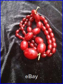 Vintage Art Deco Cherry Amber Bakelite Bead Necklace 84+grams