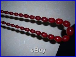 Vintage Art Deco Cherry Amber Bakelite Necklace 96,8 Gr