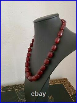 Vintage Art Deco Cherry Amber Red Bakelite Bead Necklace 61.1g