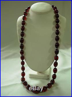 Vintage Art Deco Cherry Red Amber Bakelite Graduated Oval Bead 34 Necklace