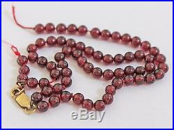 Vintage Art Deco Cherry amber bakelite beads necklace 73,9 gr