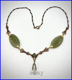 Vintage Art Deco Czechoslovakia Green Glass Necklace