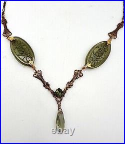 Vintage Art Deco Czechoslovakia Green Glass Necklace