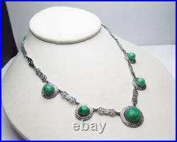 Vintage Art Deco Green Mottled Glass Necklace
