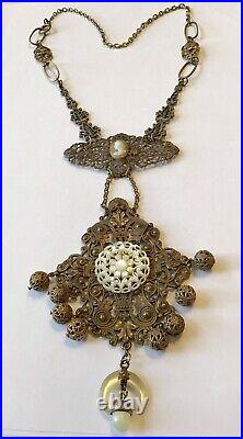 Vintage Art Deco Mother Of Pearl And Shell Cameo Filigree Pendant Necklace