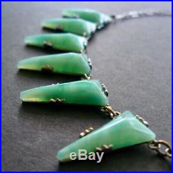 Vintage Art Deco Peking Glass Choker Necklace Silver Tone Jade Green 15.4