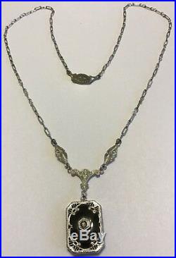 Vintage Art Deco Sterling Silver Black Onyx & Filigree Pendant Necklace