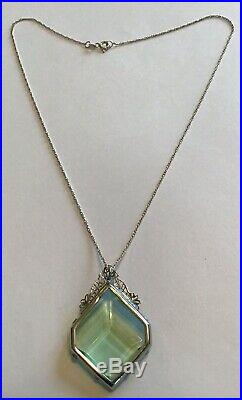 Vintage Art Deco Sterling Silver Green Rhinestone Filigree Pendant Necklace