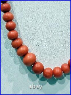 Vintage Unique art deco 18K red coral necklace