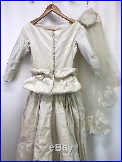 Vtg Wedding Dress 50s 60s Audrey Hepburn Style Bridal Gown Boat Neck, Lace, Bow